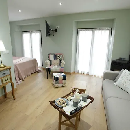 Vivienda Vieja Cepa דירה *